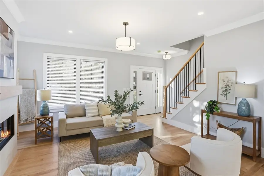 10 Webber Avenue #102, Bedford, MA 01730 - Image #3