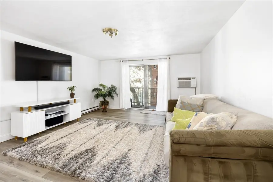 65 Greentree Ln #33, Weymouth, MA 02190 - Image #3