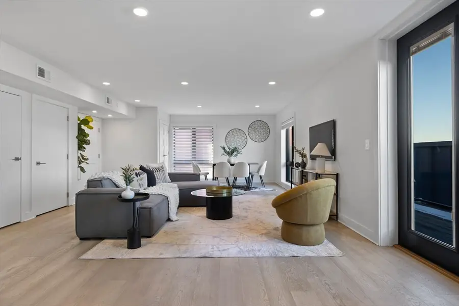 85 Willow Court #PH501, Boston, MA 02125 - Image #3