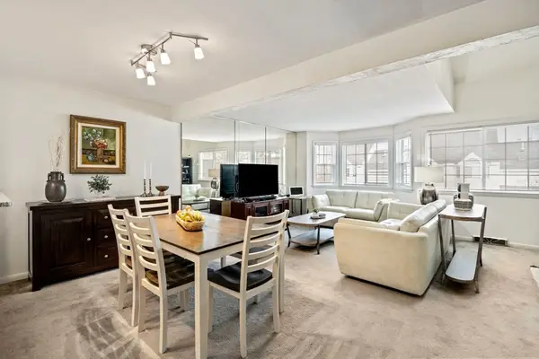 175 Tall Oaks Dr #B, Weymouth, MA 02190