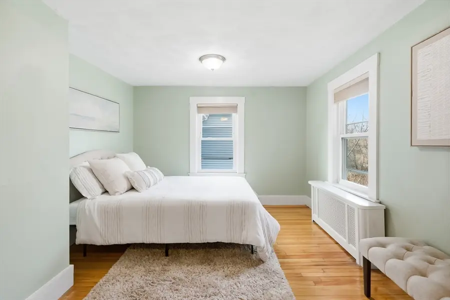 49 Spruce St, Winchester, MA 01890 - Image #3