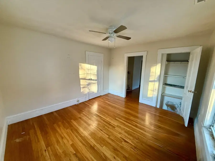 4 Frye St, Lowell, MA 01851 - Image #2