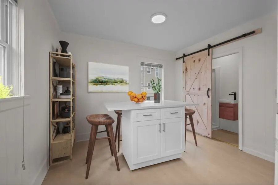 6 Coffin Avenue Ct, New Bedford, MA 02746 - Image #3