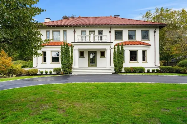 2 Ocean Avenue, Swampscott, MA 01907