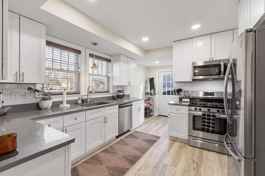 12 Brown St, Maynard, MA 01754 - Image #3