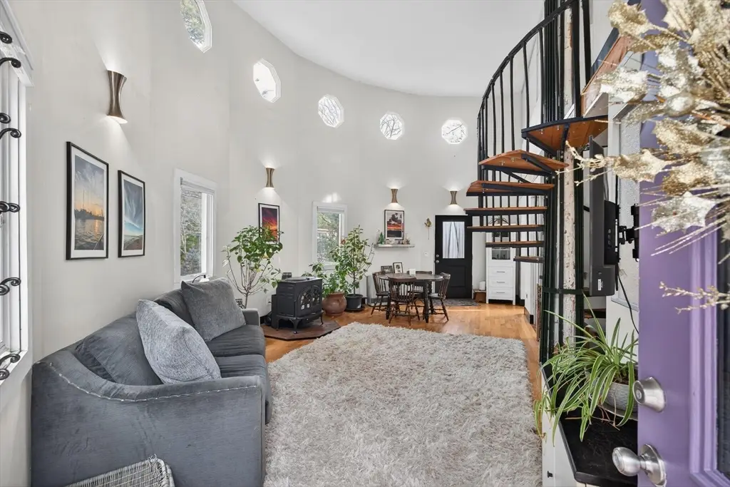 19 Old Bridge Rd, Truro, MA 02666 - #1