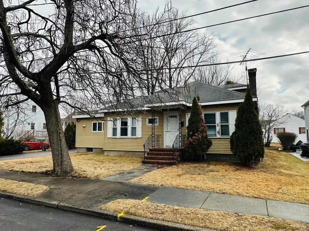 7 Westland Terr, Newton, MA 02465 - Image #1