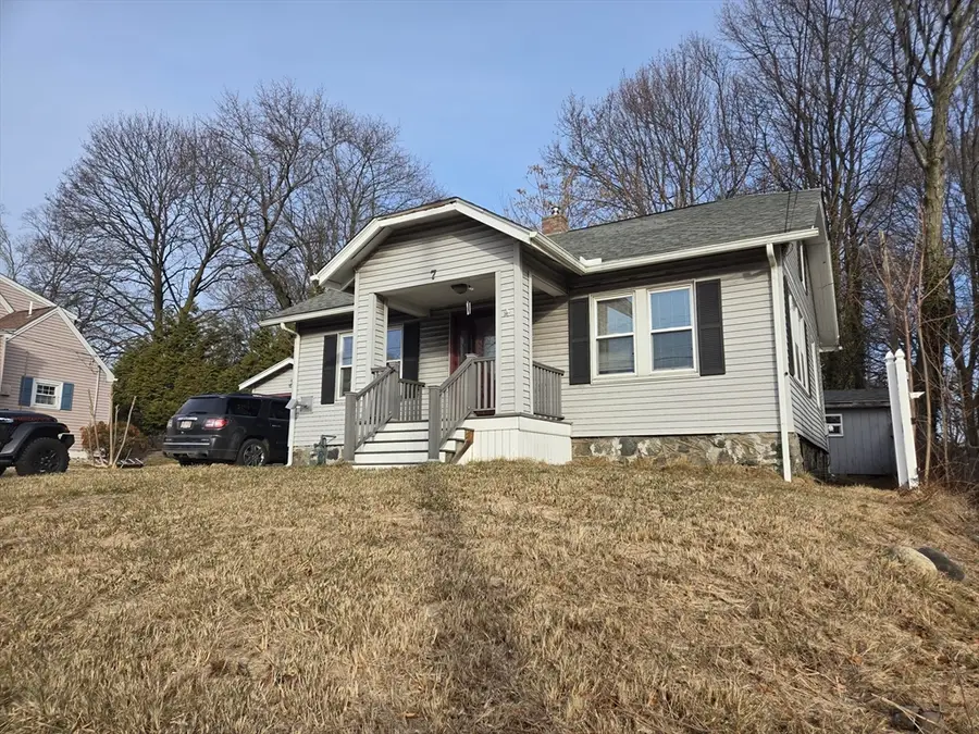 7 Canal St, Millbury, MA 01527 - Image #3