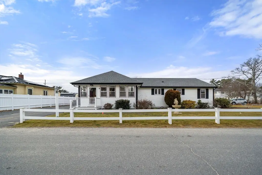 92 Choctaw, Wareham, MA 02532 - Image #1