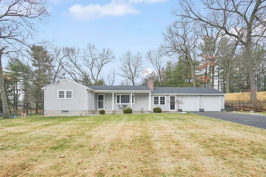 61 Ridgecrest Dr, Westfield, MA 01085 - Image #2