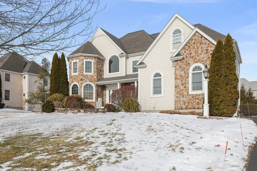 21 Coach Road, North Attleboro, MA 02760 - Image #1