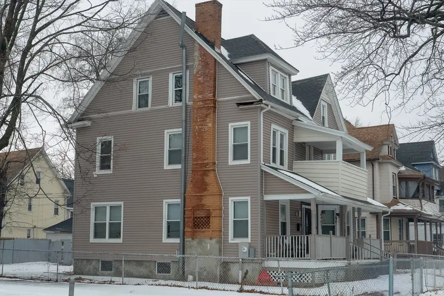 46 Mapledell St, Springfield, MA 01109 - Image #2