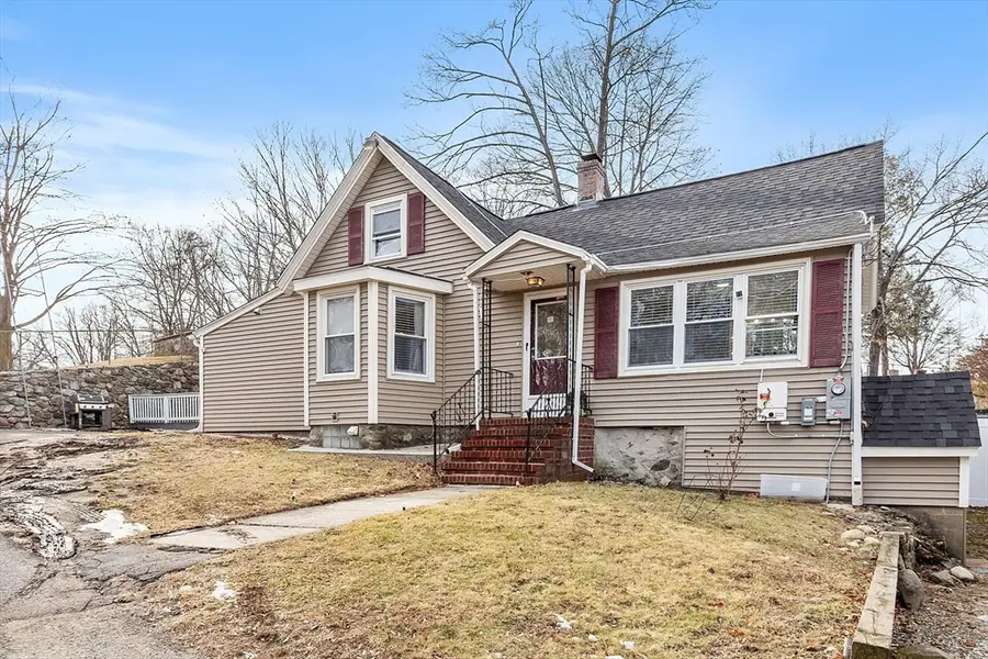 2 Grove St, Methuen, MA 01844 - Image #3