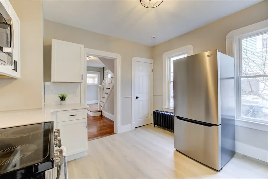 27 Ormond St, Springfield, MA 01108 - Image #3