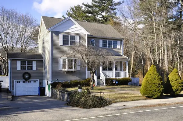 413 Harvard St, Whitman, MA 02382