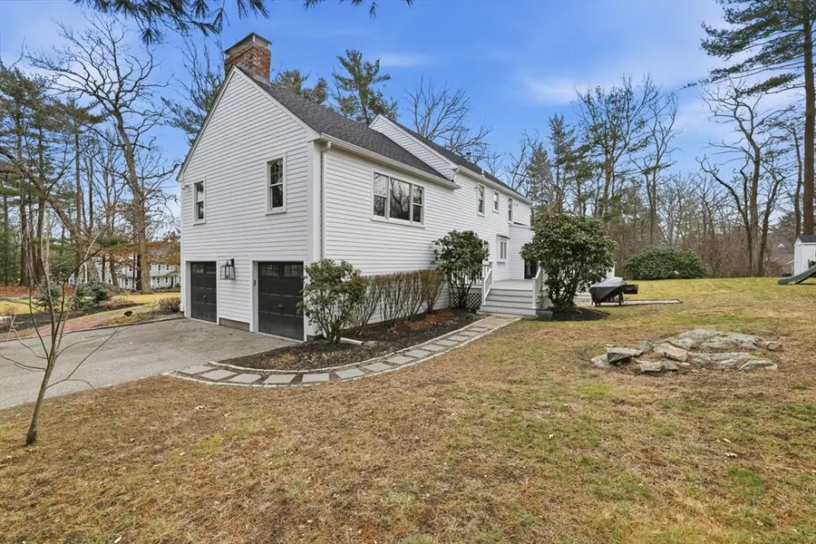 96 Forest Ave, Cohasset, MA 02025 - Image #3