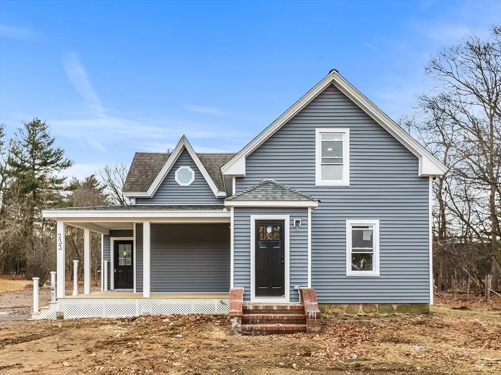 233 Central St, Foxboro, MA 02035 - Image #1