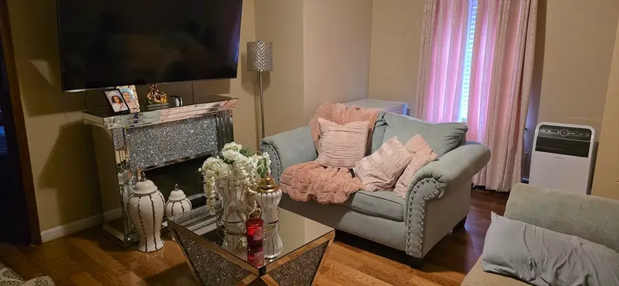 4 Pine St, Taunton, MA 02780 - Image #3