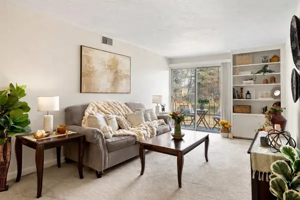 176 Maple Ave #1-24, Rutland, MA 01543