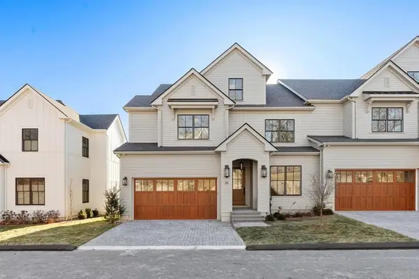 18 Common Court #18, Lexington, MA 02421