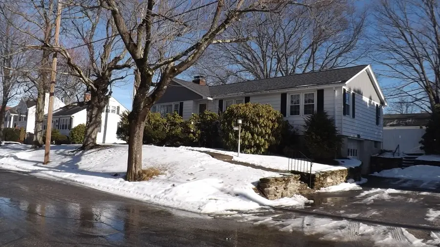 48 Ernest Ave, Worcester, MA 01604 - Image #2