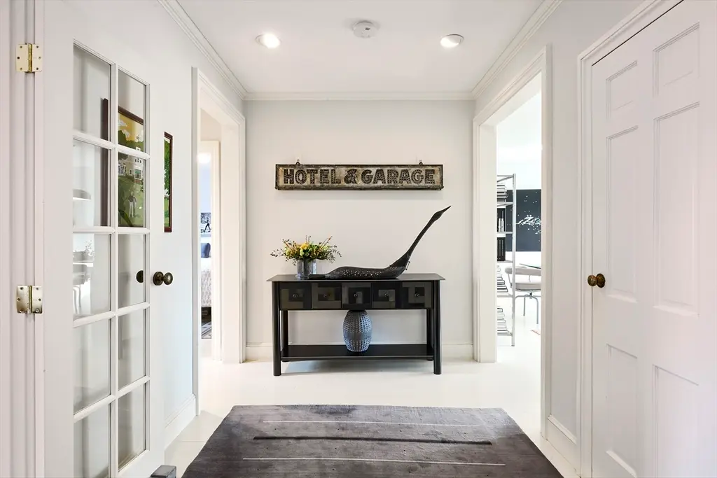 37 Beacon Street #51, Boston, MA 02116 - Image #1