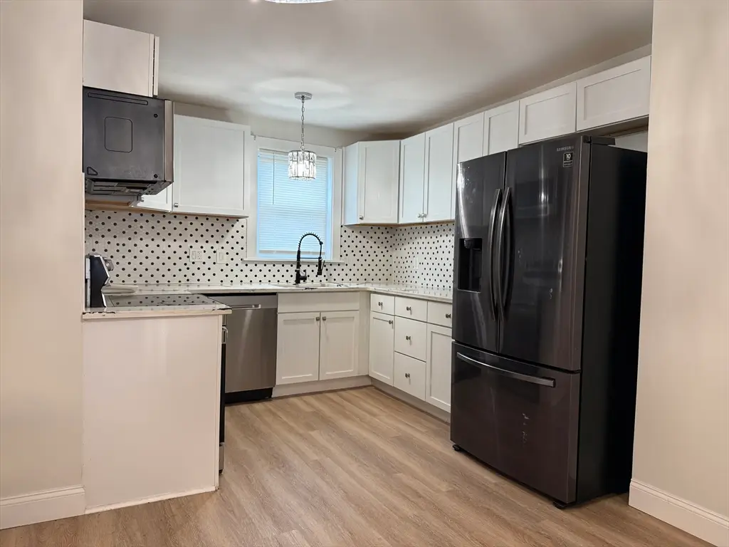 273 Purchase St, New Bedford, MA 02740 - Image #1