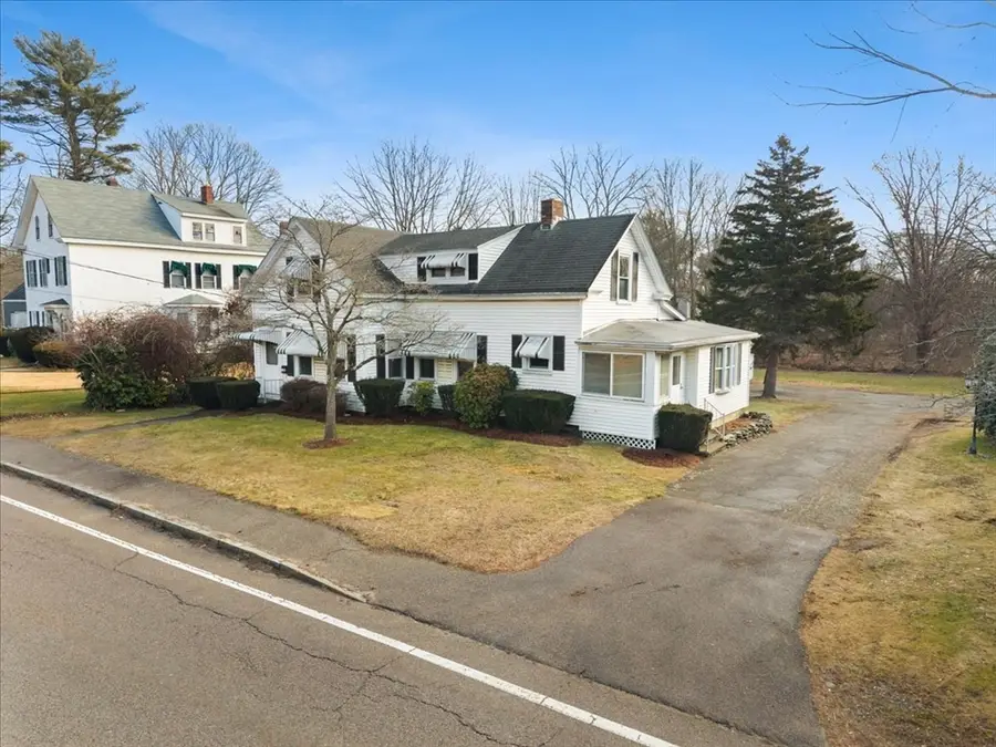 1524 Somerset Ave, Taunton, MA 02780 - Image #2