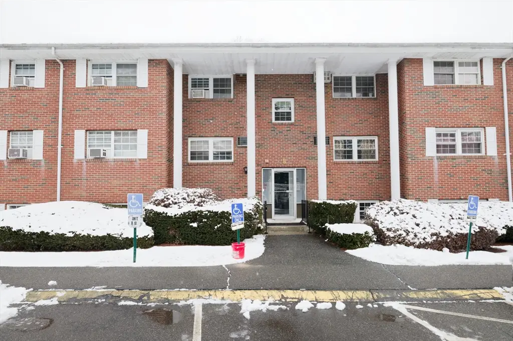 39 Pleasant St #B4, Northborough, MA 01532 - Image #1