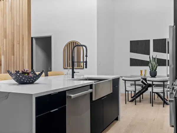 22 High Street #202, Boston, MA 02122