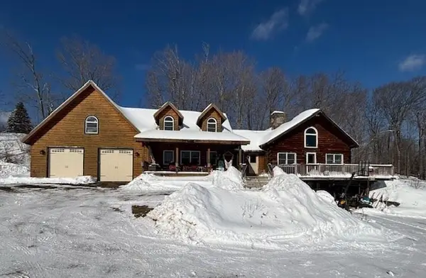 544 South Rd, Ashby, MA 01431