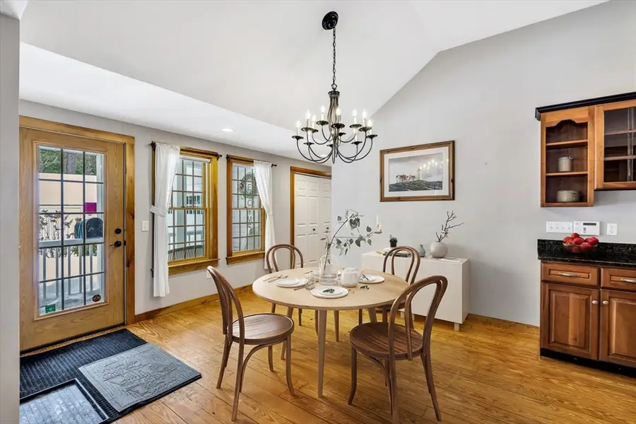 85 Clamshell Cove Rd, Cotuit, MA 02635 - #3