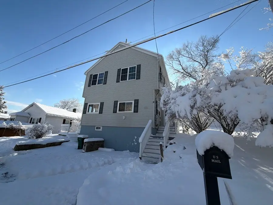 24 Friendship St, Billerica, MA 01821 - Image #2