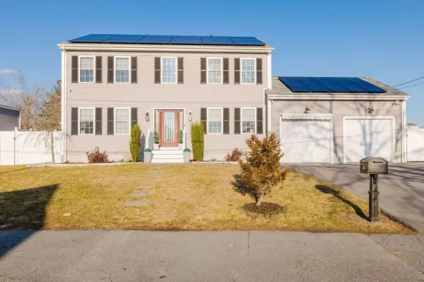 65 Armsby St, New Bedford, MA 02745