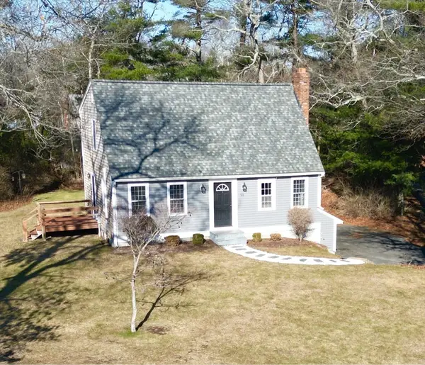 51 Kathleen Dr, Plymouth, MA 02360
