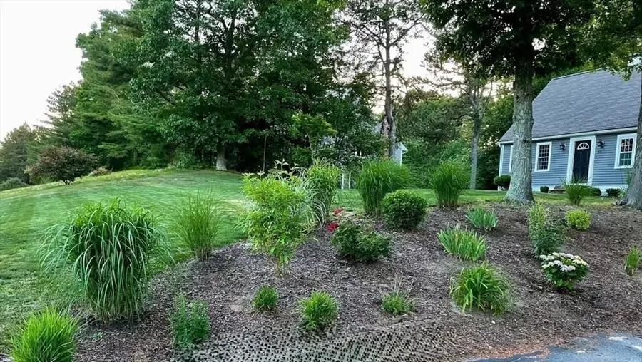 51 Kathleen Dr, Plymouth, MA 02360 - Image #3