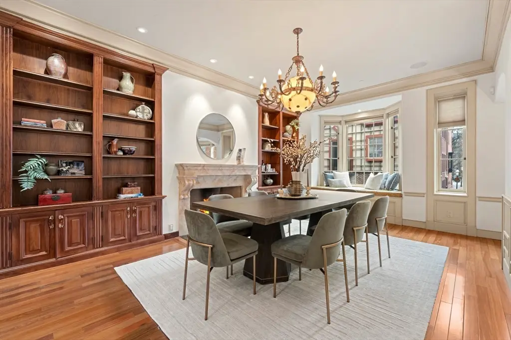 25 Beaver Place #A, Boston, MA 02108 - Image #1