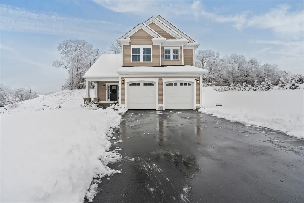 316 High Hill Rd, Swansea, MA 02777 - Image #1