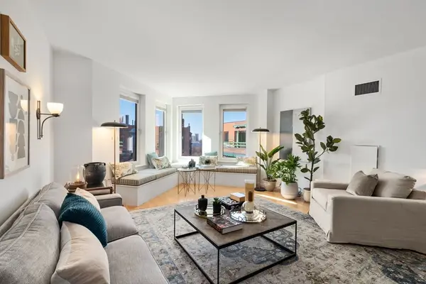 492 Beacon #73, Boston, MA 02115