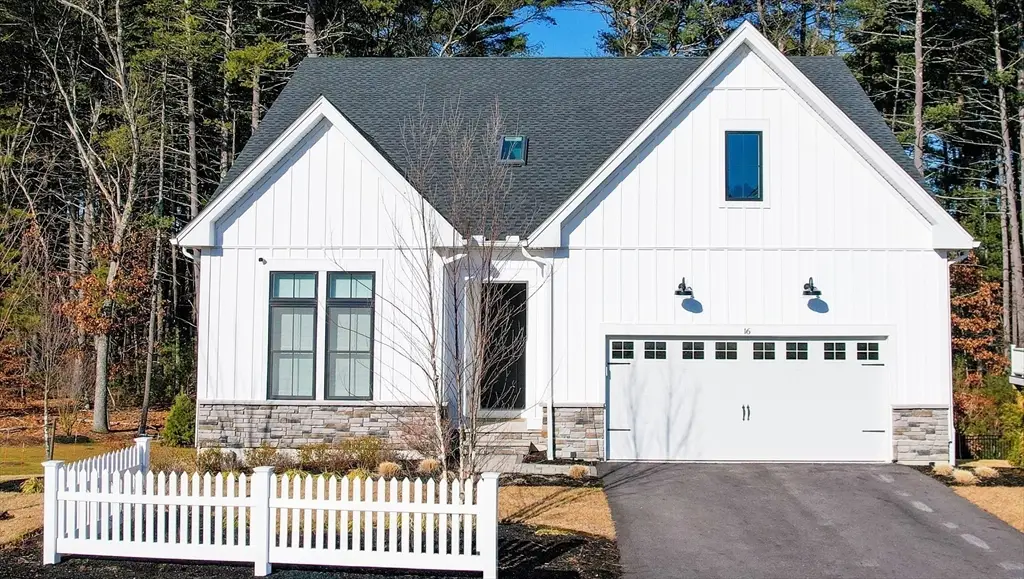 16 Barnes Blvd #16, Hudson, MA 01749 - Image #1