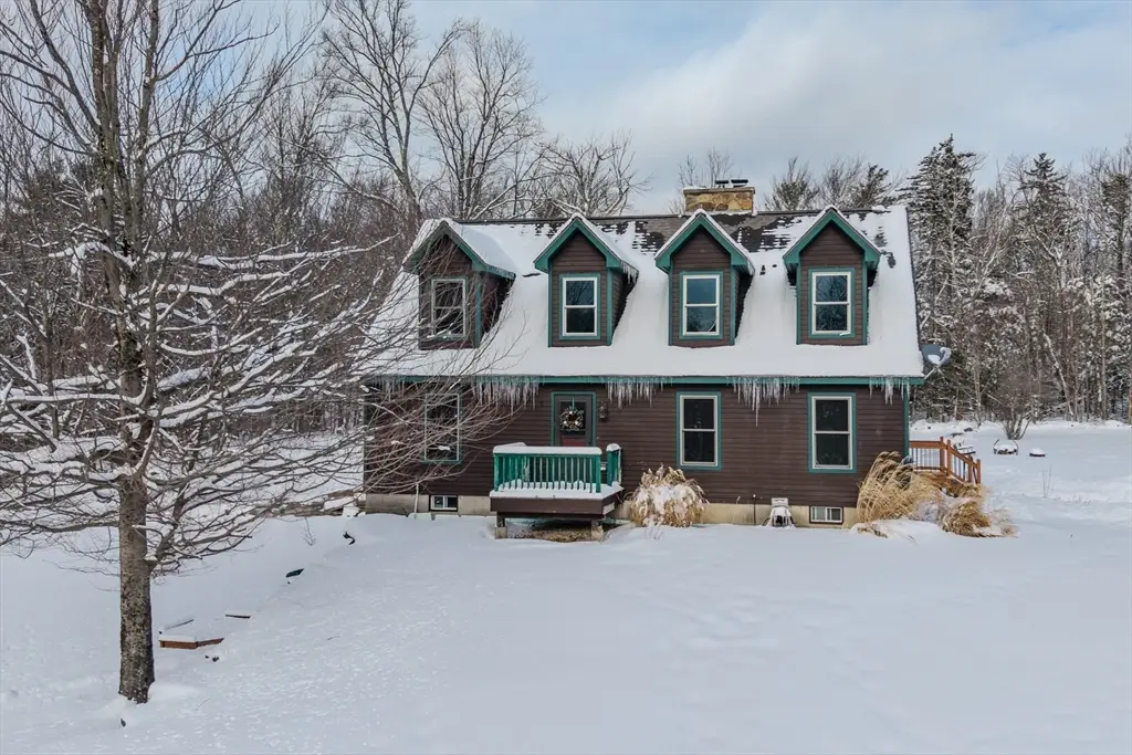 593 Woodmere Rd, Becket, MA 01223 - #1