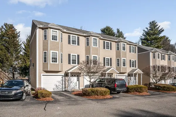 262 Littleton Rd #14, Chelmsford, MA 01824