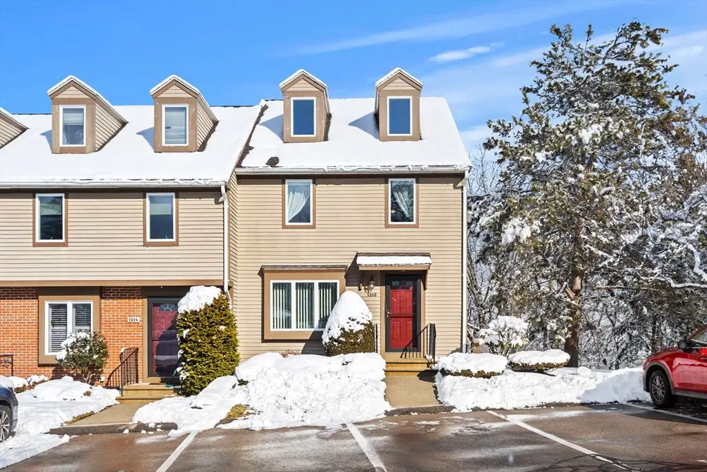 1215 Sheffield Way #1215, Saugus, MA 01906 - Image #1