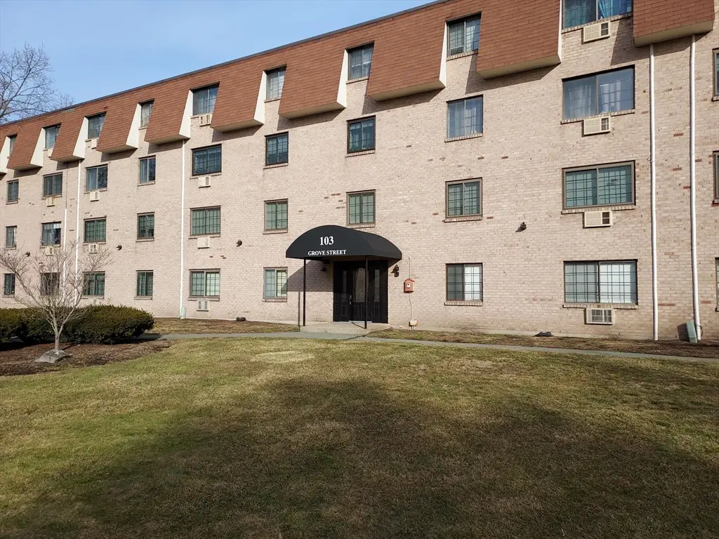 103 Grove St #349, Rockland, MA 02370 - Image #1
