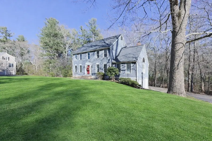 1 Bubbling Brook Road, Franklin, MA 02038 - Image #3