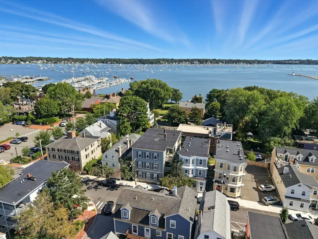 131 Derby St #3 Front, Salem, MA 01970 - Image #1