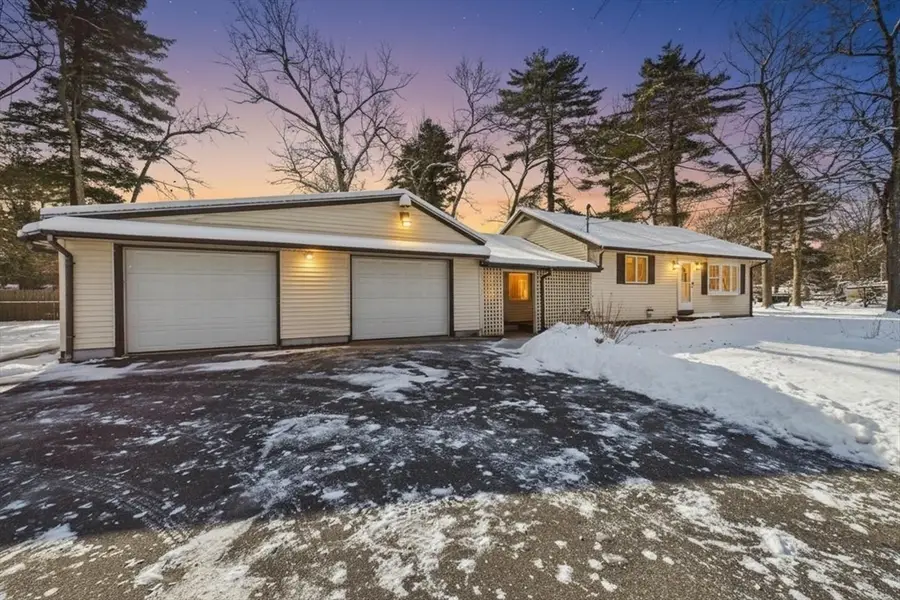 2 Carter St, Palmer, MA 01069 - Image #3