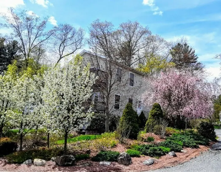 5 Glen Echo Shore Rd, Charlton, MA 01507 - Image #2