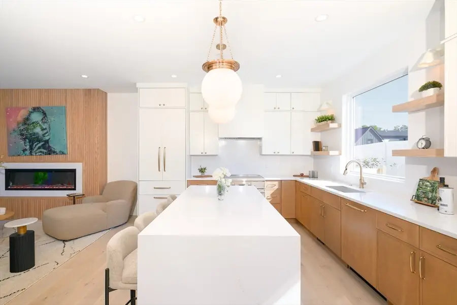 15 Jewett Pl #C, Newton, MA 02458 - Image #3