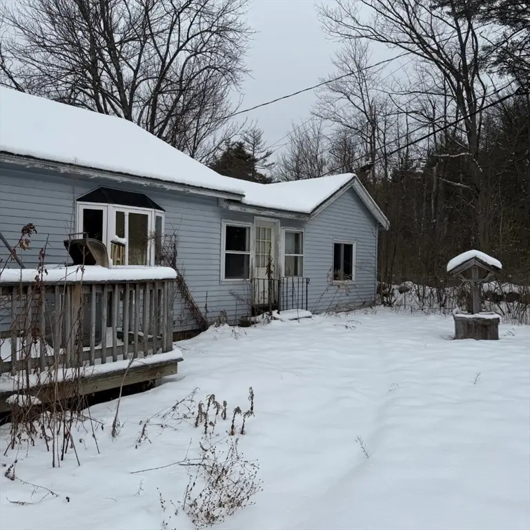 72 Park Rd, Ashby, MA 01431 - Image #2